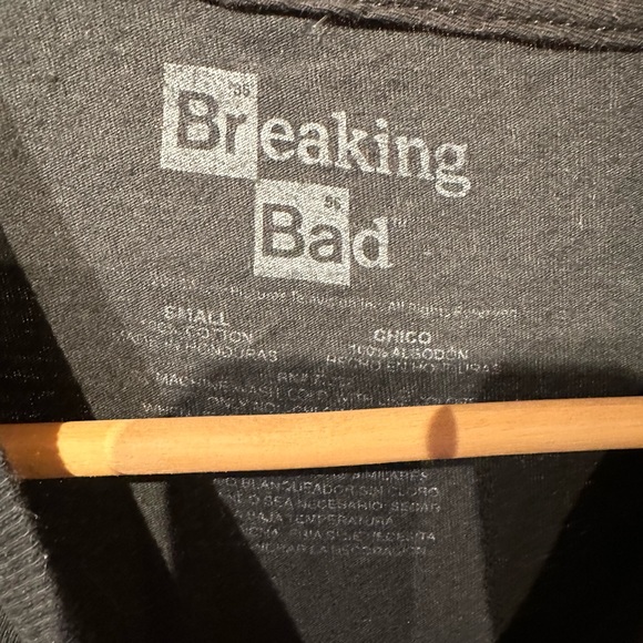 Official Breaking Bad Graphic Tee size small - Picture 3 of 13